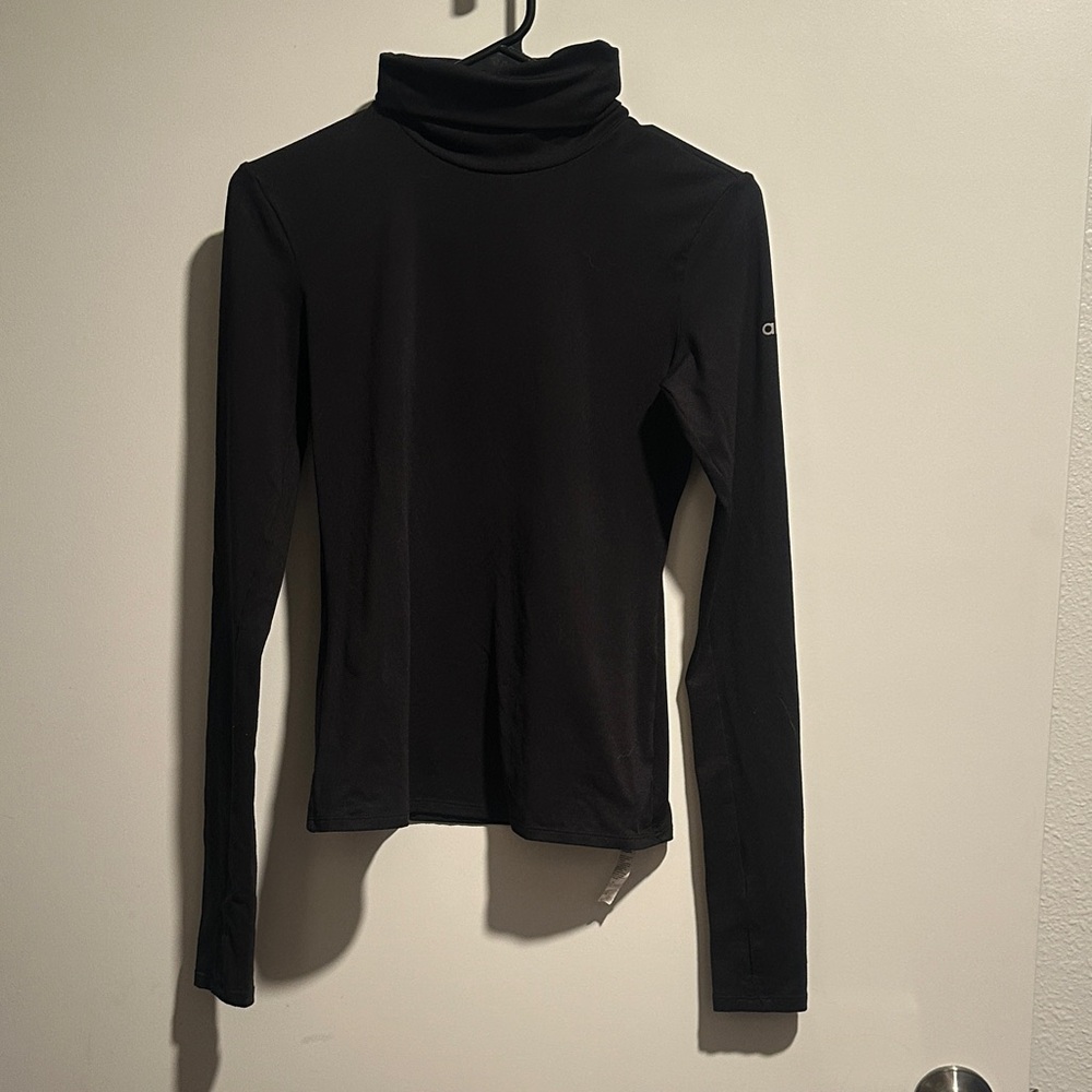 Alo long sleeve